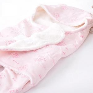 Wholesale Double layer Soft Minky Fabric Sherpa Wrap Blanket Mouse Pattern New Born Baby Hooded Swaddle