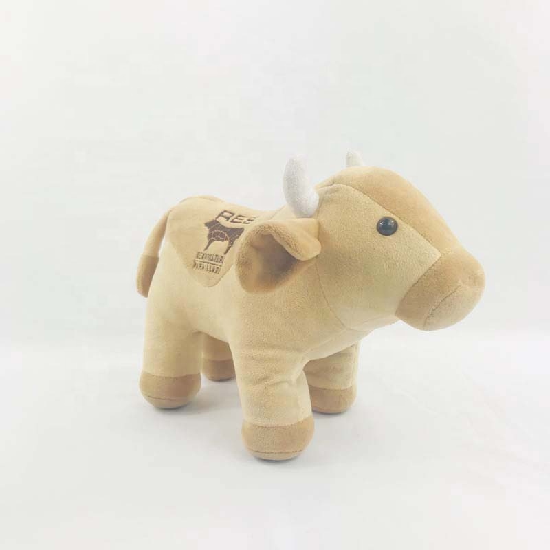 2020 new custom logo stuffed cow animals plush highland cow toy 